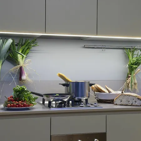 Apartment Cavour Milan